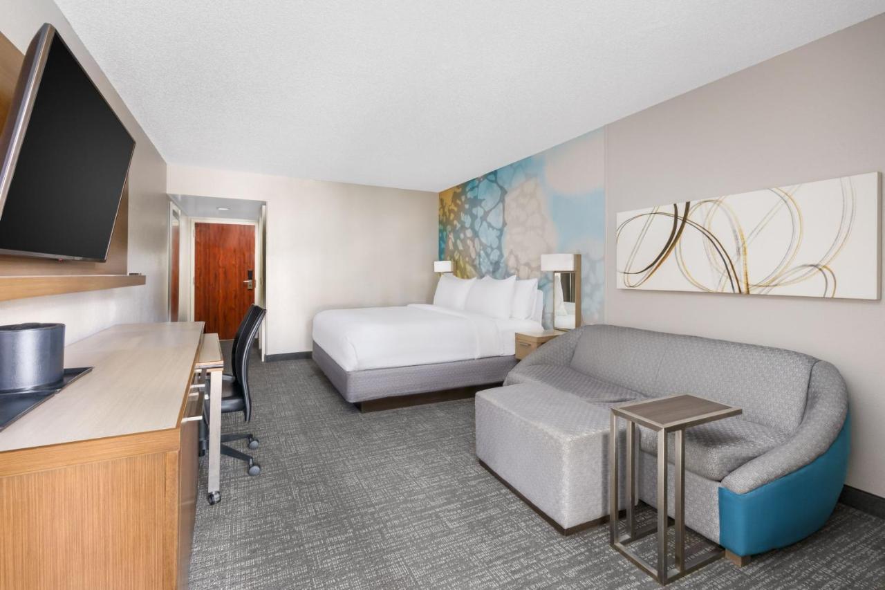 Courtyard By Marriott Fort Lauderdale North/Cypress Creek Hotel Eksteriør billede