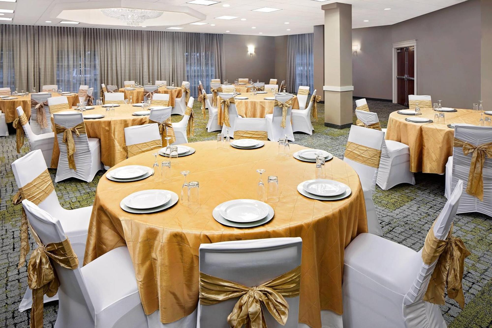 Courtyard By Marriott Fort Lauderdale North/Cypress Creek Eksteriør billede