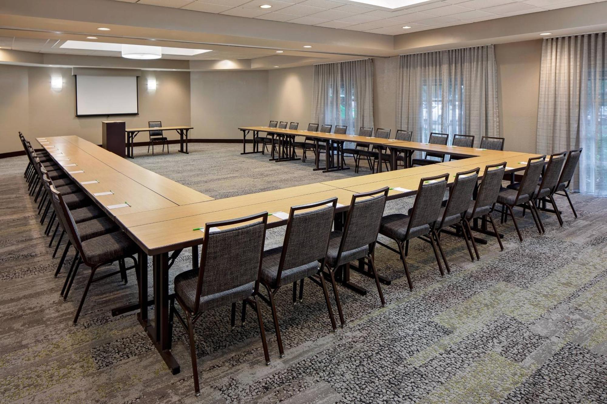 Courtyard By Marriott Fort Lauderdale North/Cypress Creek Eksteriør billede