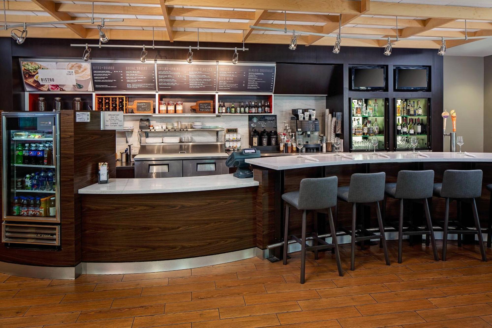Courtyard By Marriott Fort Lauderdale North/Cypress Creek Eksteriør billede