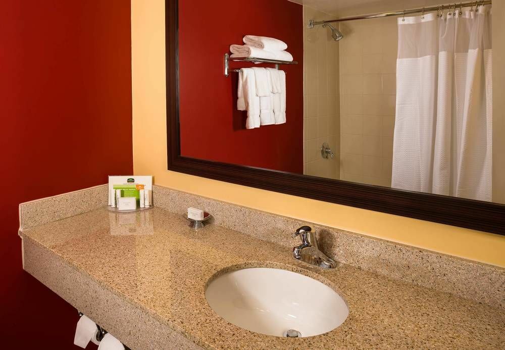 Courtyard By Marriott Fort Lauderdale North/Cypress Creek Eksteriør billede