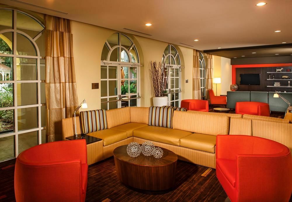 Courtyard By Marriott Fort Lauderdale North/Cypress Creek Eksteriør billede